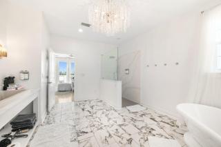 Sol Mate Roof top deck at the Beach Private heated pool spa and firepit - 2