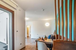 7 Bedroom Luxury Villa - Pool, Garden & Parking - Happy Rentals - 1