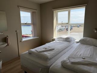 Guesthouse Hvammur by the Harbour - Höfn - 3