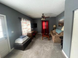 Dartt's Park Flat - 9