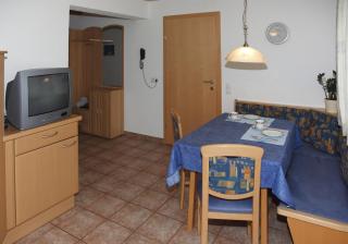 Haus Muntschnei - Sankt Gallenkirch - 3