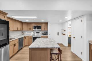 Modern Condo with Slopeside Comfort plus Amenities - 7