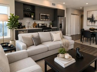Modern Hollywood Penthouse with New Luxury Furnishing - 2