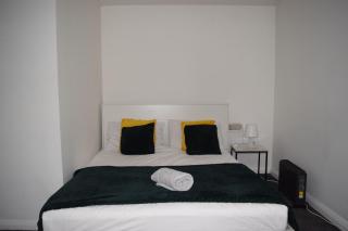 Studio Apartment Fully Equipeed with WiFi and Netflix - 5