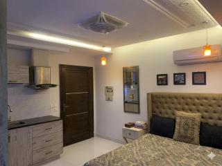 Luxury & Comfort Apartment Facing Eifel Tower - 3