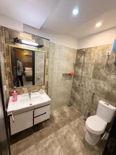 Luxury & Comfort Apartment Facing Eifel Tower - 1