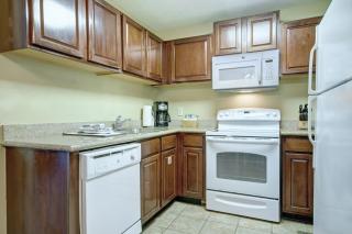 Wyndham Kingsgate Ten 10BR Apartments - 4