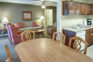 Wyndham Kingsgate Four 4BR Apartments - 4