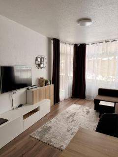 Ferienwohnung am Schluchsee mit Balkon & Pool - 5