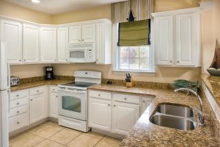 Wyndham Lake Marion Six 6BR Apartments - 3