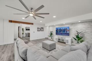 All-In Villa 7BR 6BA with Theater, Karaoke, & Pool - 6