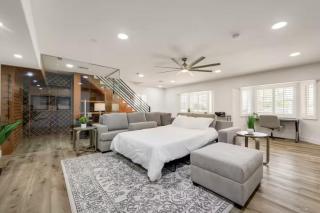 All-In Villa 7BR 6BA with Theater, Karaoke, & Pool - 3