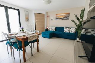 Athena Garden House - 4