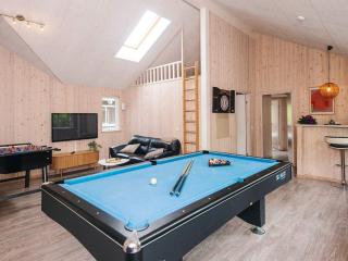 5 star holiday home in Henne - 3