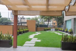 4C- Apartment W pool, gym, high speed WiFi 1BR - 3