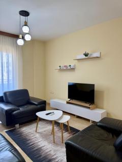 Vlora Center Apartment - 5 Min to Lungomare - 9