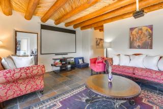 Artsy & Spacious Retreat w/ Sauna in Santa Fe! - 9