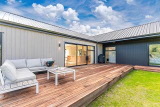 Kinloch Retreat - 4