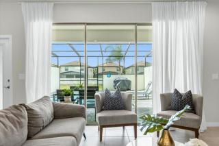 5 Bedrooms 45 Baths Windsor Westside 8924 Sa - 7