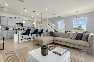5 Bedrooms 45 Bathrooms Windsor Island 637 Jl - 7