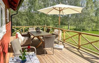 Beautiful Home In Askersund - 7