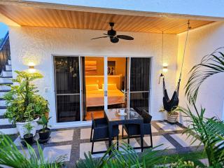 Hazel's Suites - 2
