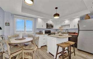 Pinnacle Port Penthouse #29 - 6