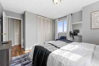 City View Getaway ,2BR, Pool, Gym , Parking - 4