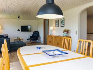 Scenic holiday home in Ostevra - 2