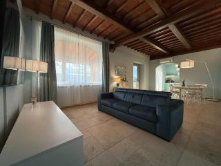 Spacious Holiday Home with shared pool in Poppi - 7