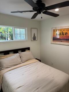 Cute cottage in Sunrise Beach - 9