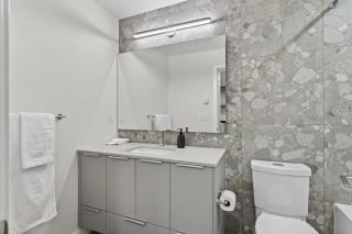 Brand new 1 bedroom Central Langley - 7