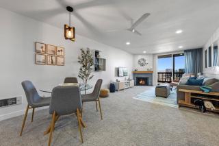 E209 - Tower 10 Seaside - Oceanside - 4
