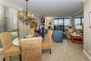 G23 - Coastal Cottage - 1