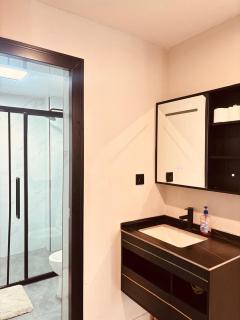 Ww Homes 3 Bedroom Apartment Apple Tree - 2