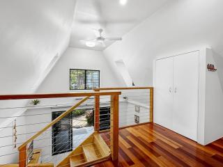Canopy Chalet 6 - 2