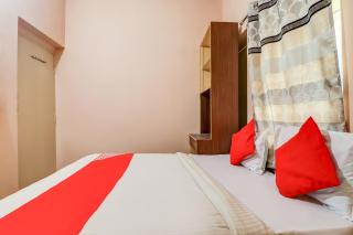 Hotel O by OYO Sidhu Kanhu & Banquet - 1