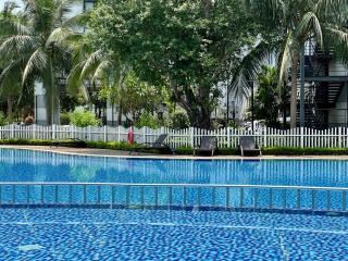 Romantic Sunset Studio Near National Convention Center Hanoi Vietnam District - 4