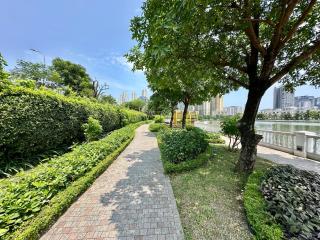 Premium Luxury Stu Apartment with Beautiful Skyline at Vinhomes Green Bay Hanoi - 2