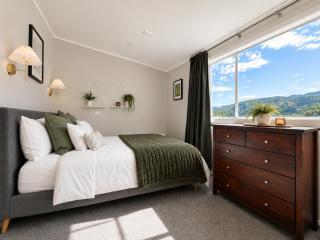 The Upper Rooms - 8