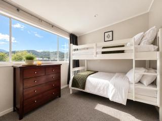 The Upper Rooms - 6
