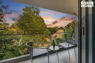StayVista at Casa Doro with BBQ, Pool - 5