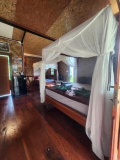 Mook Bamboo Bungalows - 4