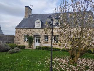 Apartment in a village with swimming pool - 0