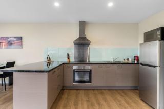 Albatross Apartments, Unit 2 - 3