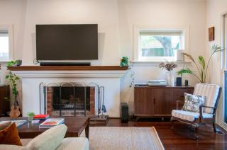Spacious Art Deco house - 0