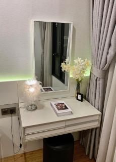 2-Bedroom Kosmo Tay Ho - 3