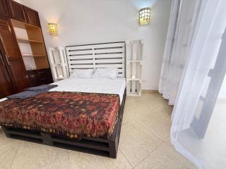 NEW, villa with a view, new design- pics in a few days - 9