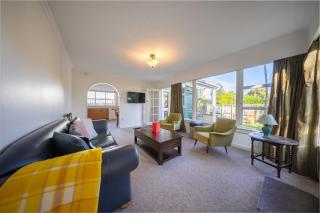 The Green House - Te Anau Holiday Home - 7