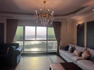 Apartment with a Nile View, Cairo, Maadi- شقه مطله بالكامل على النيل مباشره - 2